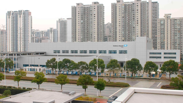 Endress+Hauser ensambla equipos de medición de presión, nivel, caudal y temperatura en Suzhou, China.