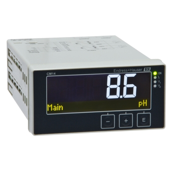 Transmisor básico de instalación en panel para mediciones de pH/redox, conductividad o concentración de oxígeno disuelto.