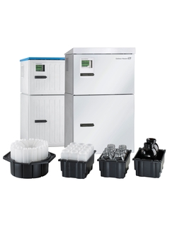 El muestreador automático de agua está disponible con cajas de plástico y acero inoxidable.