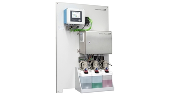 LiquilineControl CDC90 es un sistema de limpieza y calibración automático para sensores de pH y redox.