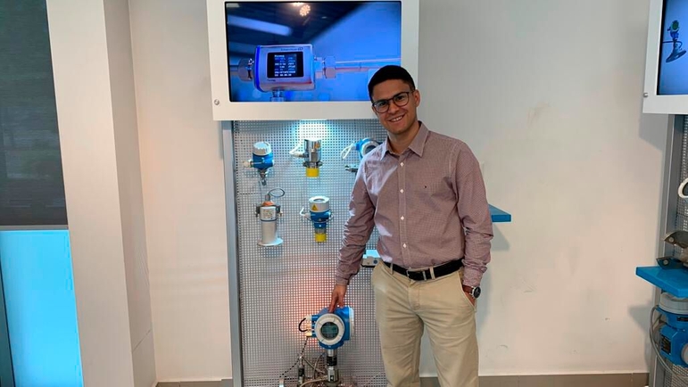 Product Manager & Business Driver Ultrasonic, Guilherme Casanova, en el Sale Center de Chile.